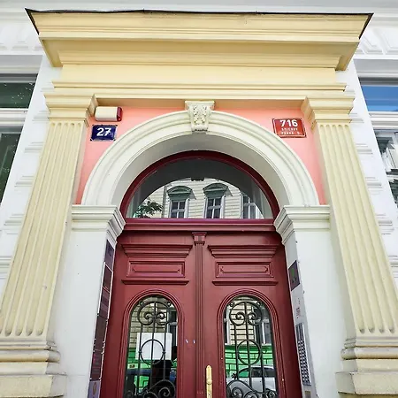 Zborovska * Praga